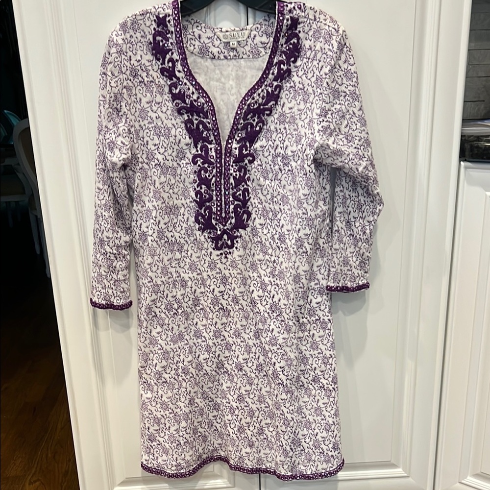 SULU Purple and White Patterned lined dress with embroidery size medium